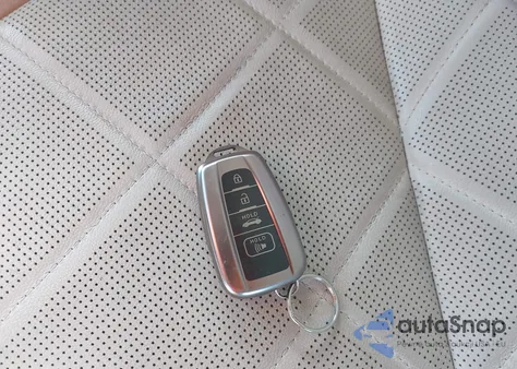 2018 Toyota Camry Hybrid Xle из США, поврежденный, VIN 4T1B21HK0JU005641